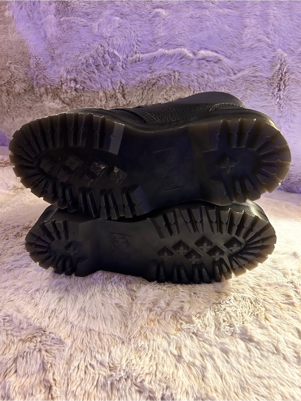 🖤Dr. Martens Devon Heart Boots BLACK🖤 - Picture 8 of 10